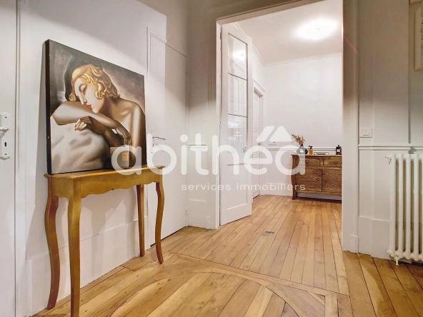 Appartement de 160 m² avec vue sur la cathédrale à Troyes