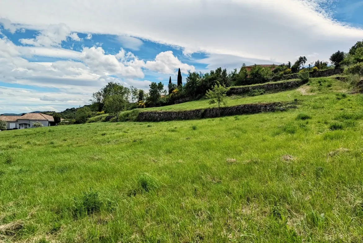 Terrains constructibles dans le Pradal avec vue dominante et exposition sud 
