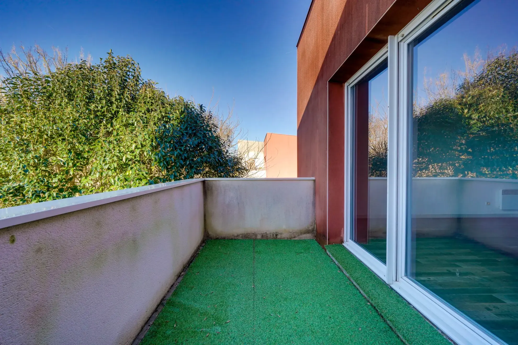 Vente d'un appartement T2 de 43m² avec balcon et parking à Saint-Louis-de-Montferrand 