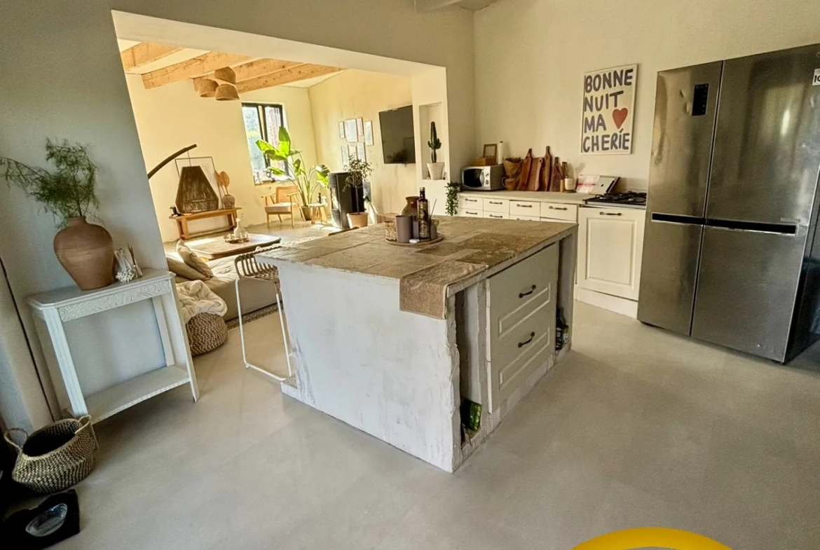 Fermette de 210 m² à Ficheux avec jardin et dépendances, fort potentiel 