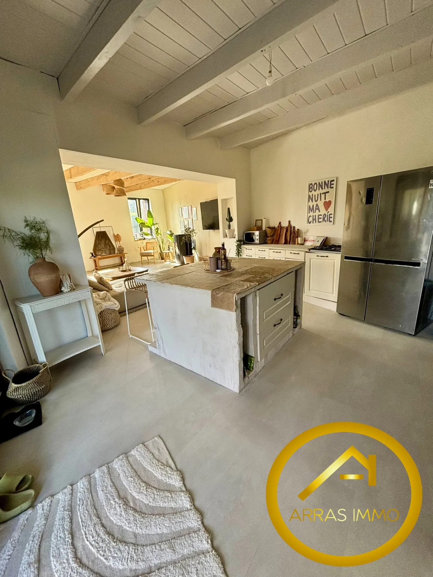 Fermette de 210 m² à Ficheux avec jardin et dépendances, fort potentiel 