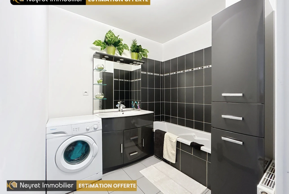 Appartement T3 à Saint-Fons avec parking et balcon, disponibilité novembre 2025 