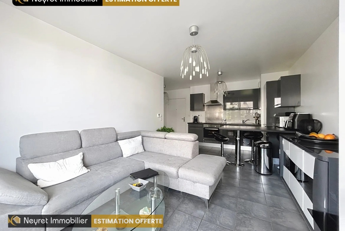Appartement T3 à Saint-Fons avec parking et balcon, disponibilité novembre 2025 