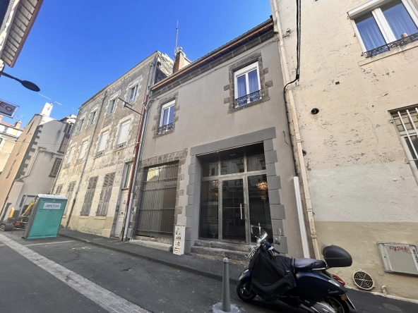 Studio de 25 m² à Clermont-Ferrand en vente, parfait pour investissement ou résidence principale