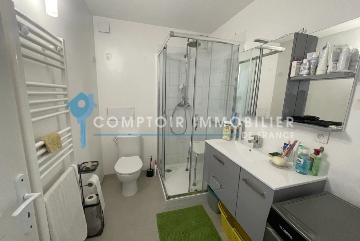 Charmant appartement T3 à Sète proche gare et centre-ville avec ascenseur 