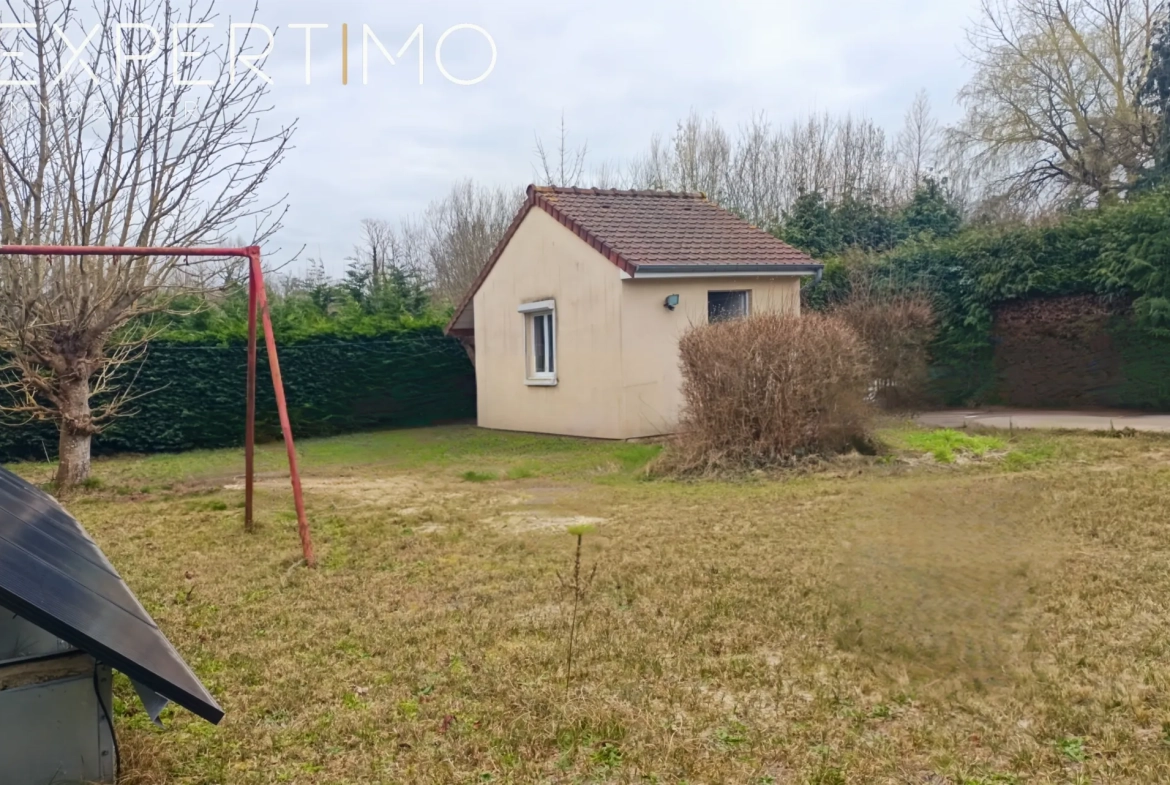 Maison à vendre à Quend - Charmante maison avec jardin, véranda et dépendance 