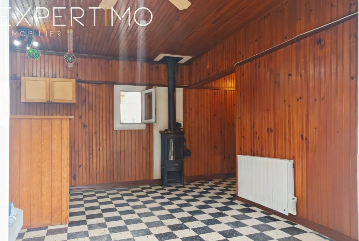 Maison à vendre à Quend - Charmante maison avec jardin, véranda et dépendance 