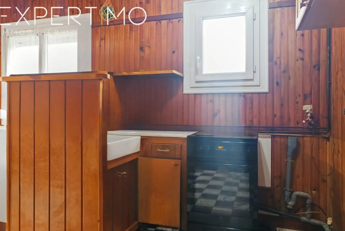 Maison à vendre à Quend - Charmante maison avec jardin, véranda et dépendance 