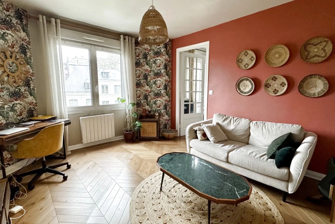 Vieux Lille - Appartement T2 rénové au cœur du secteur recherché 