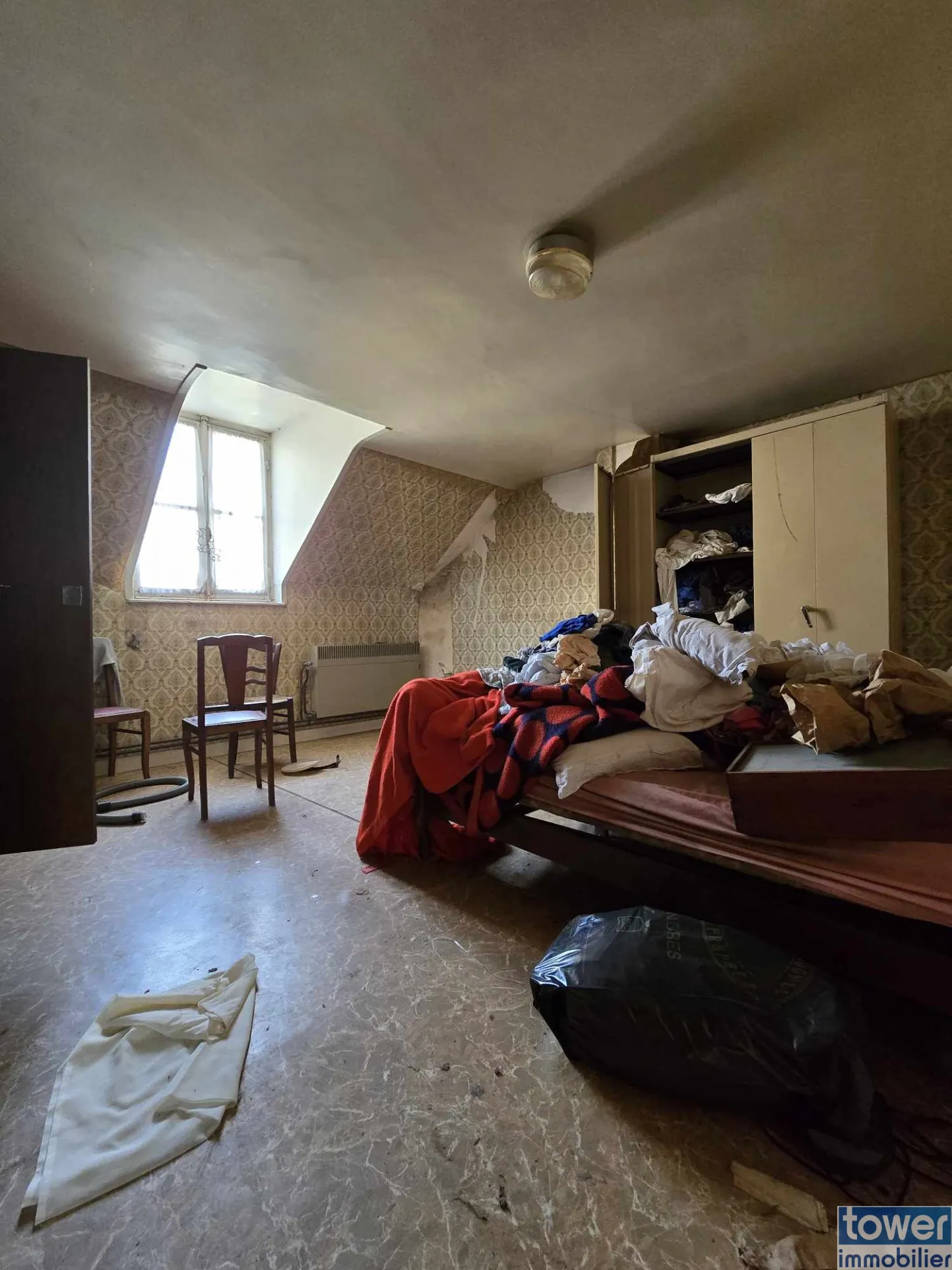 Maison familiale à vendre à Marles les mines - idéal investisseur ou grande famille 