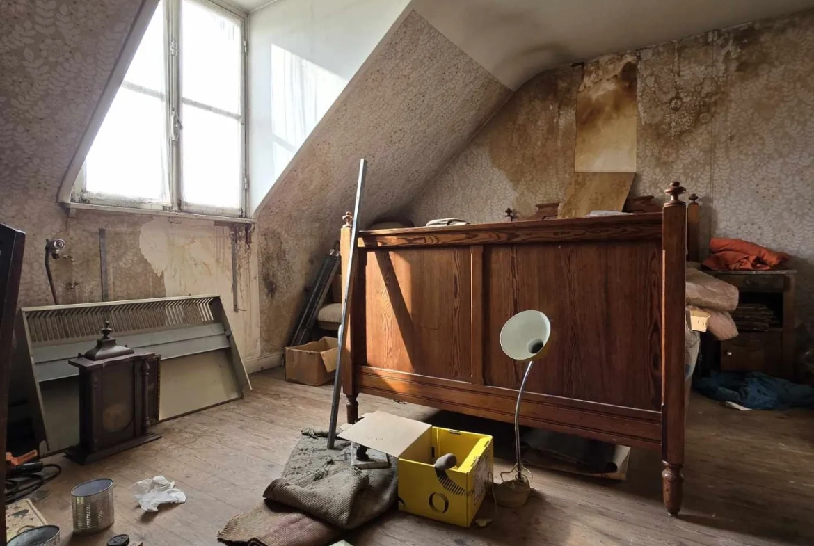 Maison familiale à vendre à Marles les mines - idéal investisseur ou grande famille 