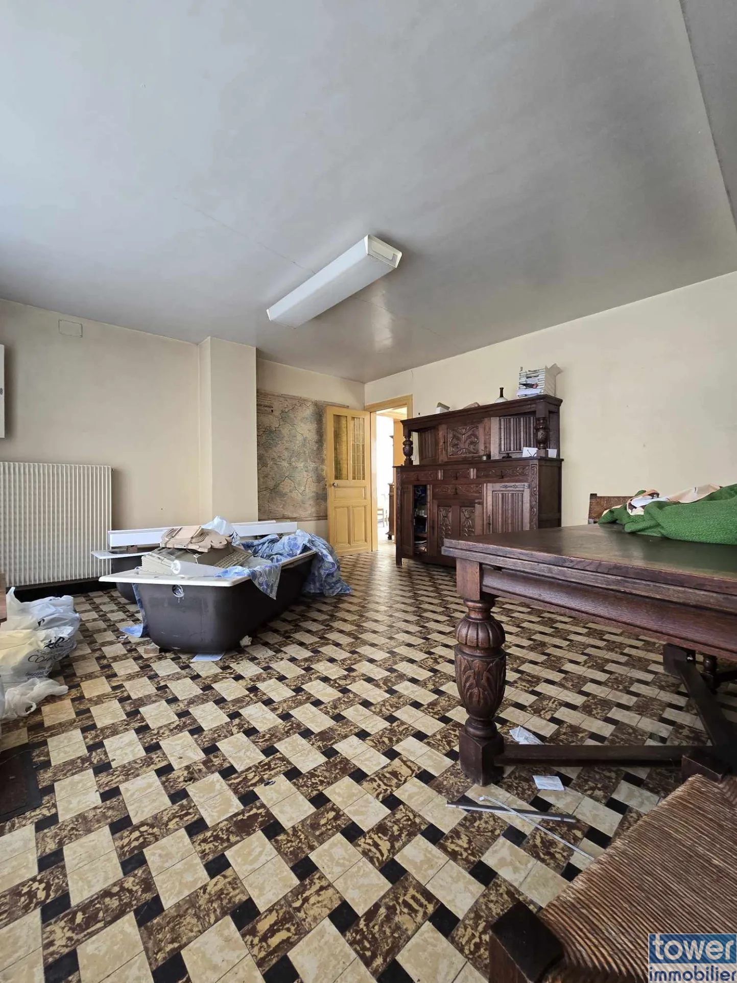 Maison familiale à vendre à Marles les mines - idéal investisseur ou grande famille 