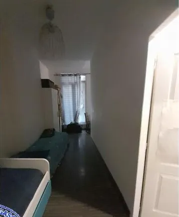 Appartement T2 à Marseille 1er arrondissement à vendre pour 60 000 euros 