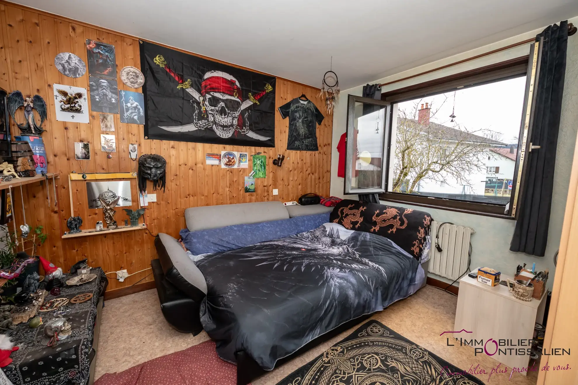 Maison familiale à La Riviere Drugeon proche Pontarlier avec terrain clos et garage 
