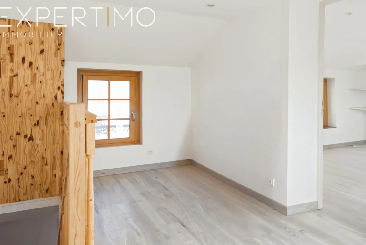 Maison rénovée de 48 m² avec terrasse en plein centre de Rue, Somme 