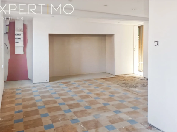 Maison rénovée de 48 m² avec terrasse en plein centre de Rue, Somme 