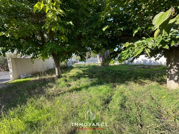 Terrain à bâtir de 460m² à Villeneuve-lès-Maguelone, proche Montpellier