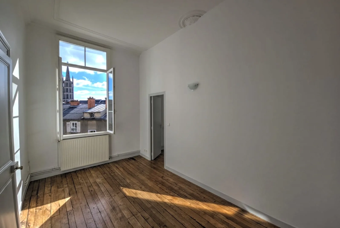Appartement T2 lumineux et calme à Limoges, secteur des galeries 