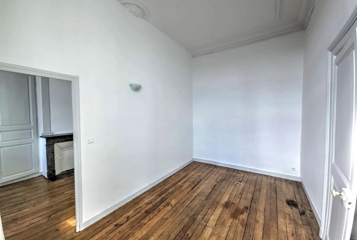 Appartement T2 lumineux et calme à Limoges, secteur des galeries 
