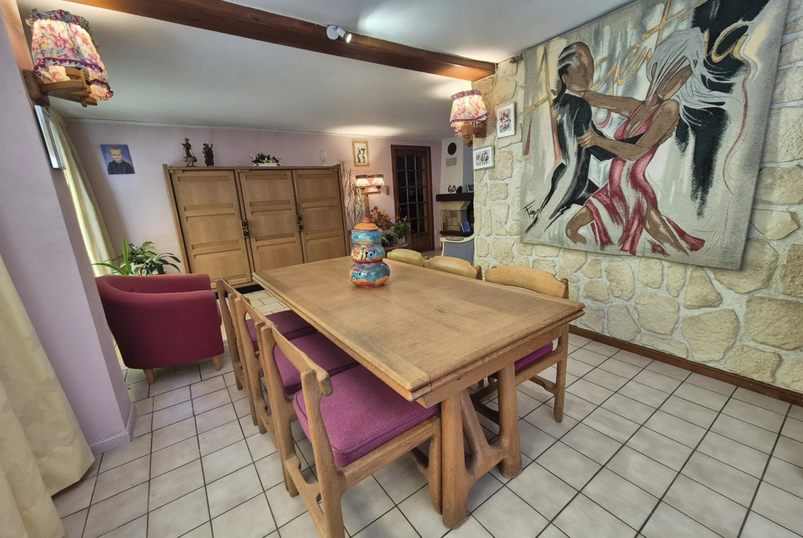 Belle maison de plain-pied de 150m² à Fouquieres-les-Lens avec jardin et garage 