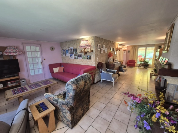 Belle maison de plain-pied de 150m² à Fouquieres-les-Lens avec jardin et garage