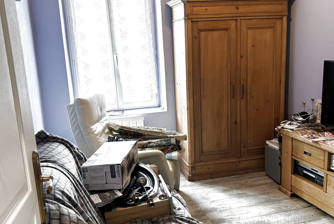 Belle maison en pierres avec studio, garage et terrasse à Dolus d'Oléron 