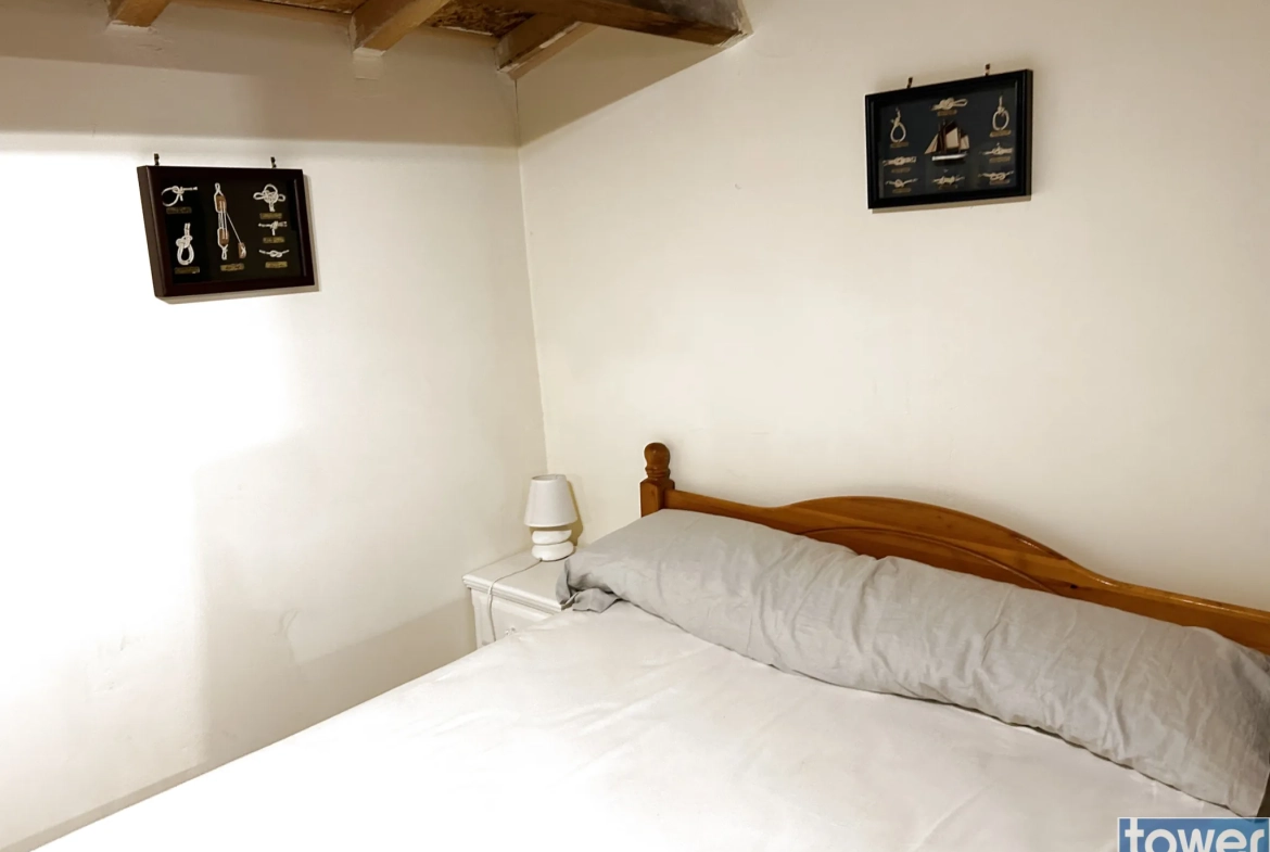 Belle maison en pierres avec studio, garage et terrasse à Dolus d'Oléron 