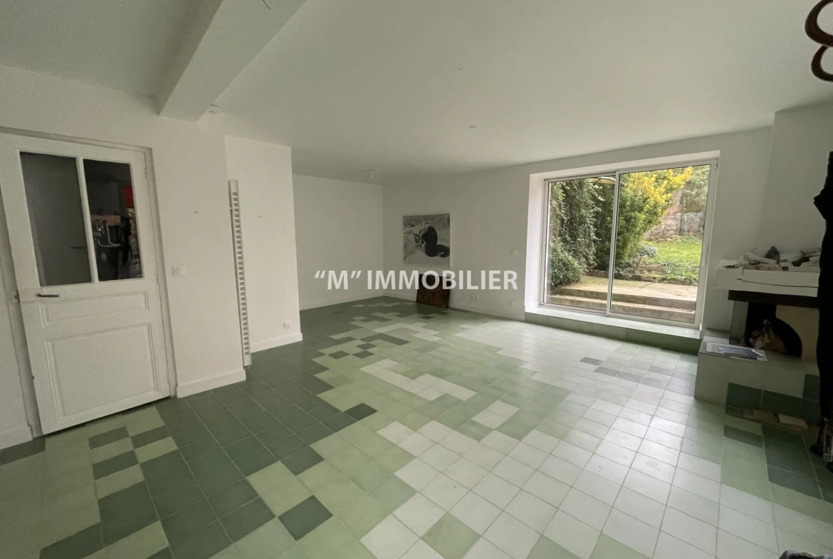 Maison rénovée avec jardin à Charly-sur-Marne à 5 min de la gare 