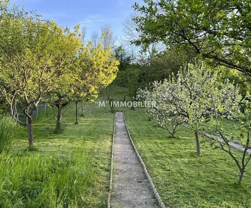 Maison rénovée avec jardin à Charly-sur-Marne à 5 min de la gare 