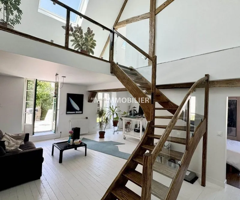 Maison rénovée avec jardin à Charly-sur-Marne à 5 min de la gare 