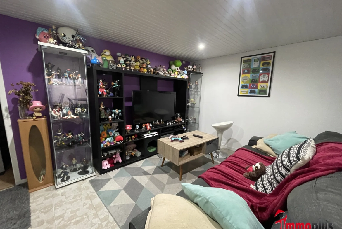 Maison mitoyenne à Pfastatt — 89,65 m², terrasse, jardin et parking privé 