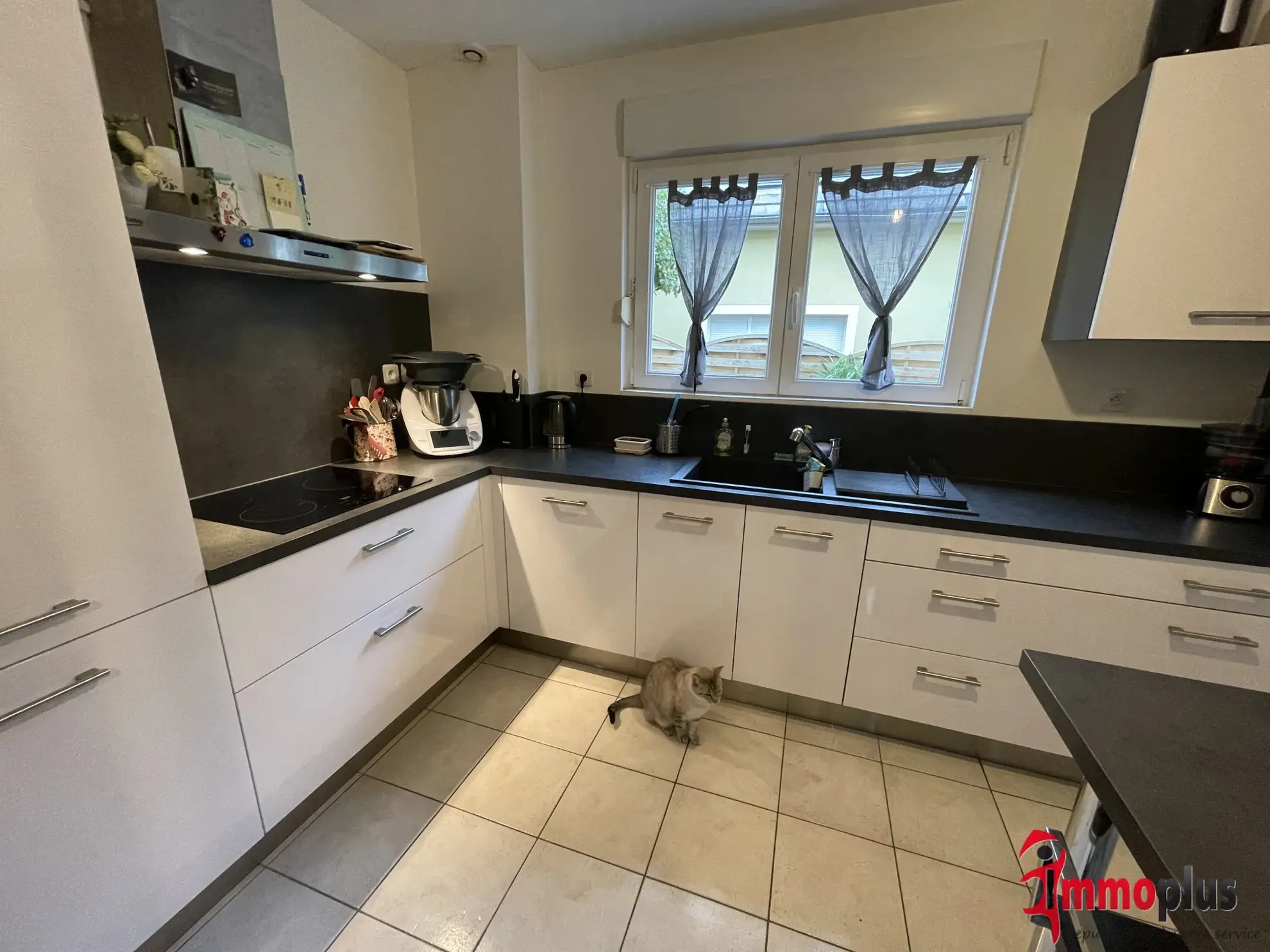 Maison mitoyenne à Pfastatt — 89,65 m², terrasse, jardin et parking privé 
