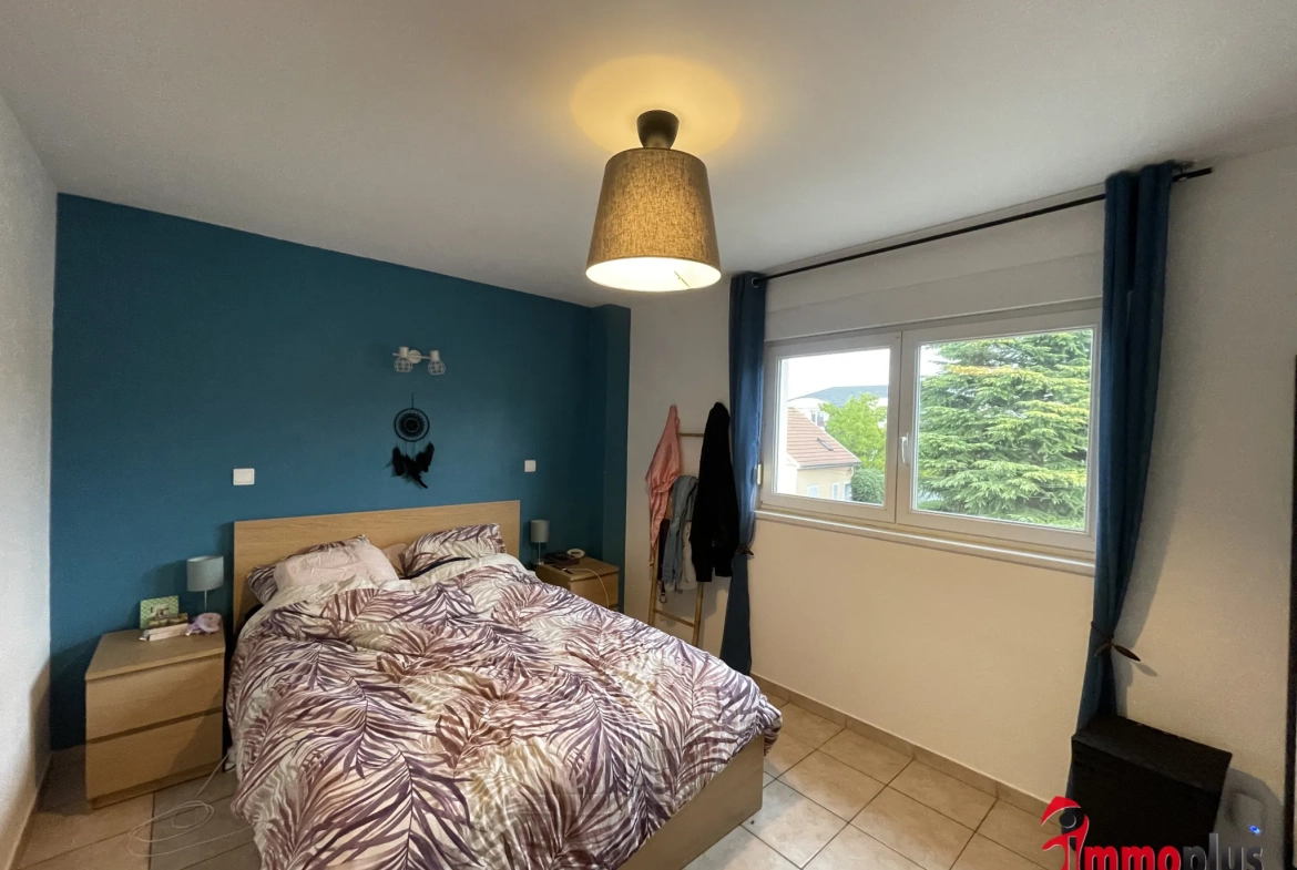 Maison mitoyenne à Pfastatt — 89,65 m², terrasse, jardin et parking privé 