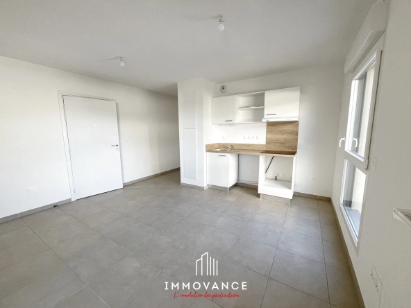 Appartement neuf 2 pièces à Castelnau-Le-Lez avec terrasse et parking 
