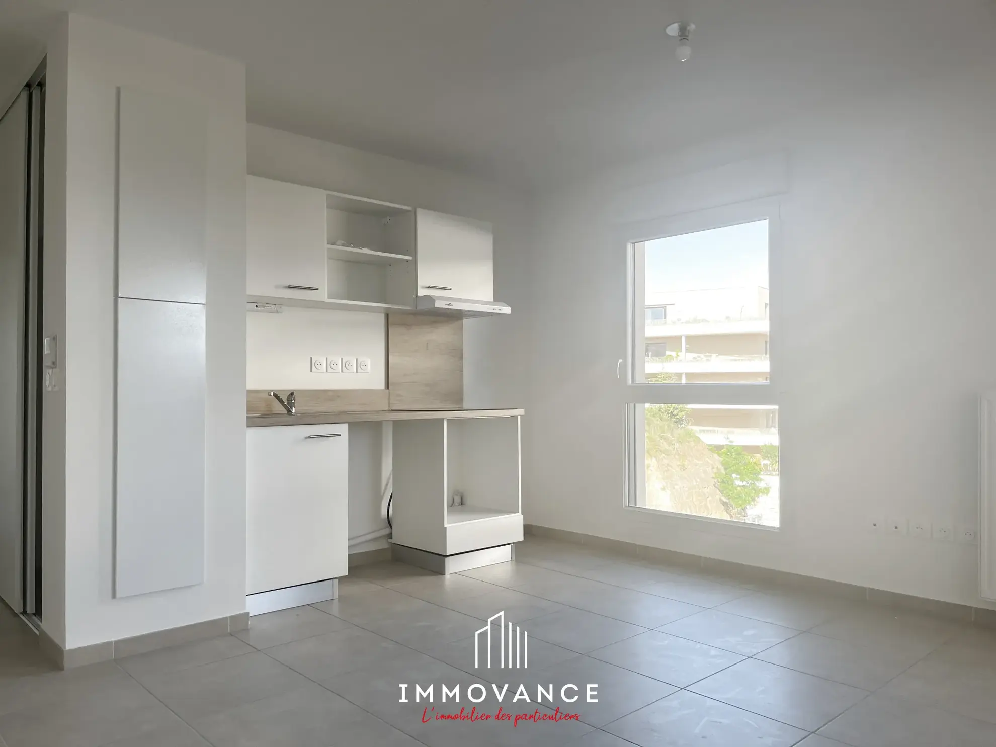 Appartement neuf 2 pièces à Castelnau-Le-Lez avec terrasse et parking 