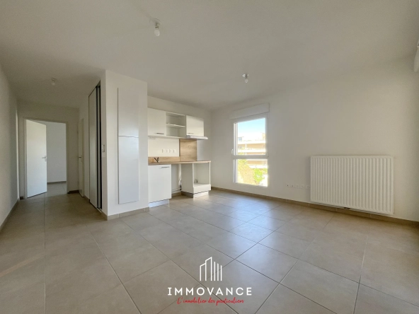 Appartement neuf 2 pièces à Castelnau-Le-Lez avec terrasse et parking