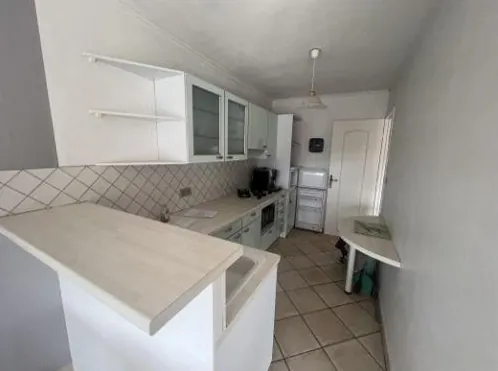Achat appartement T4 à Marseille 8 avec balcon - Opportunité à 200 000 € 