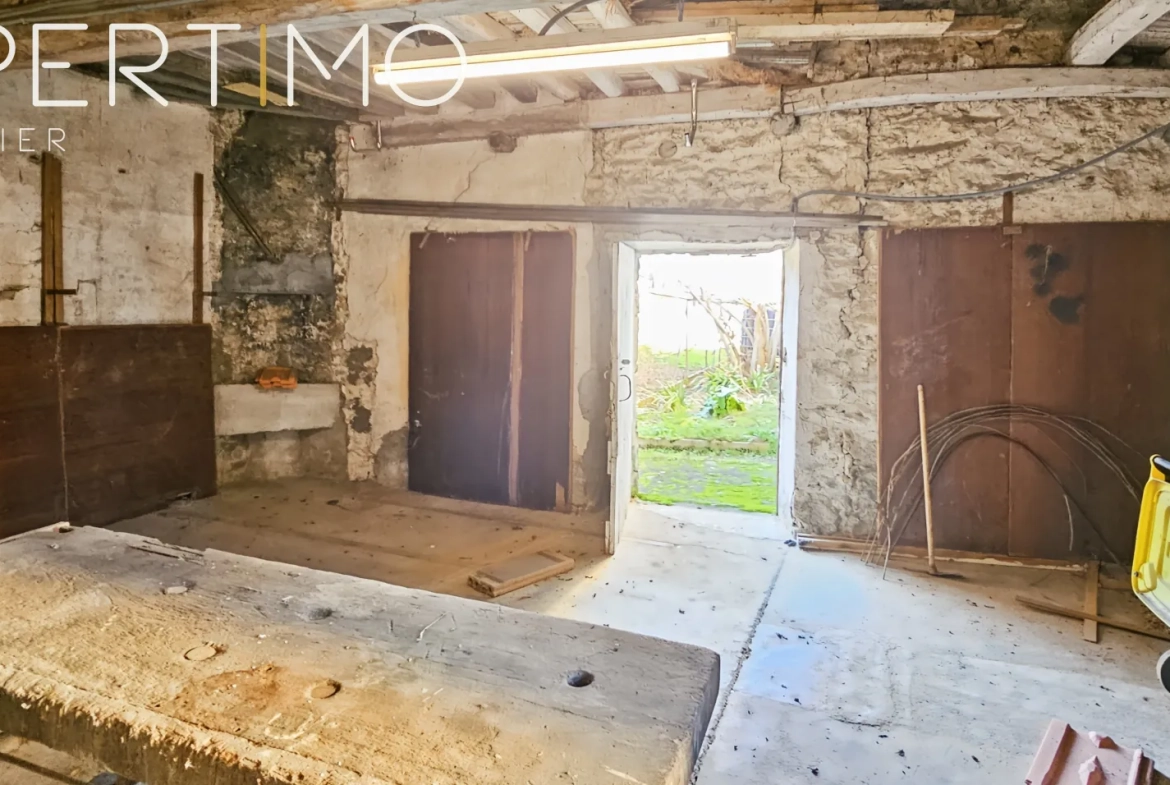 Maison de village à Méréville avec grand potentiel de rénovation et espace extérieur privé 