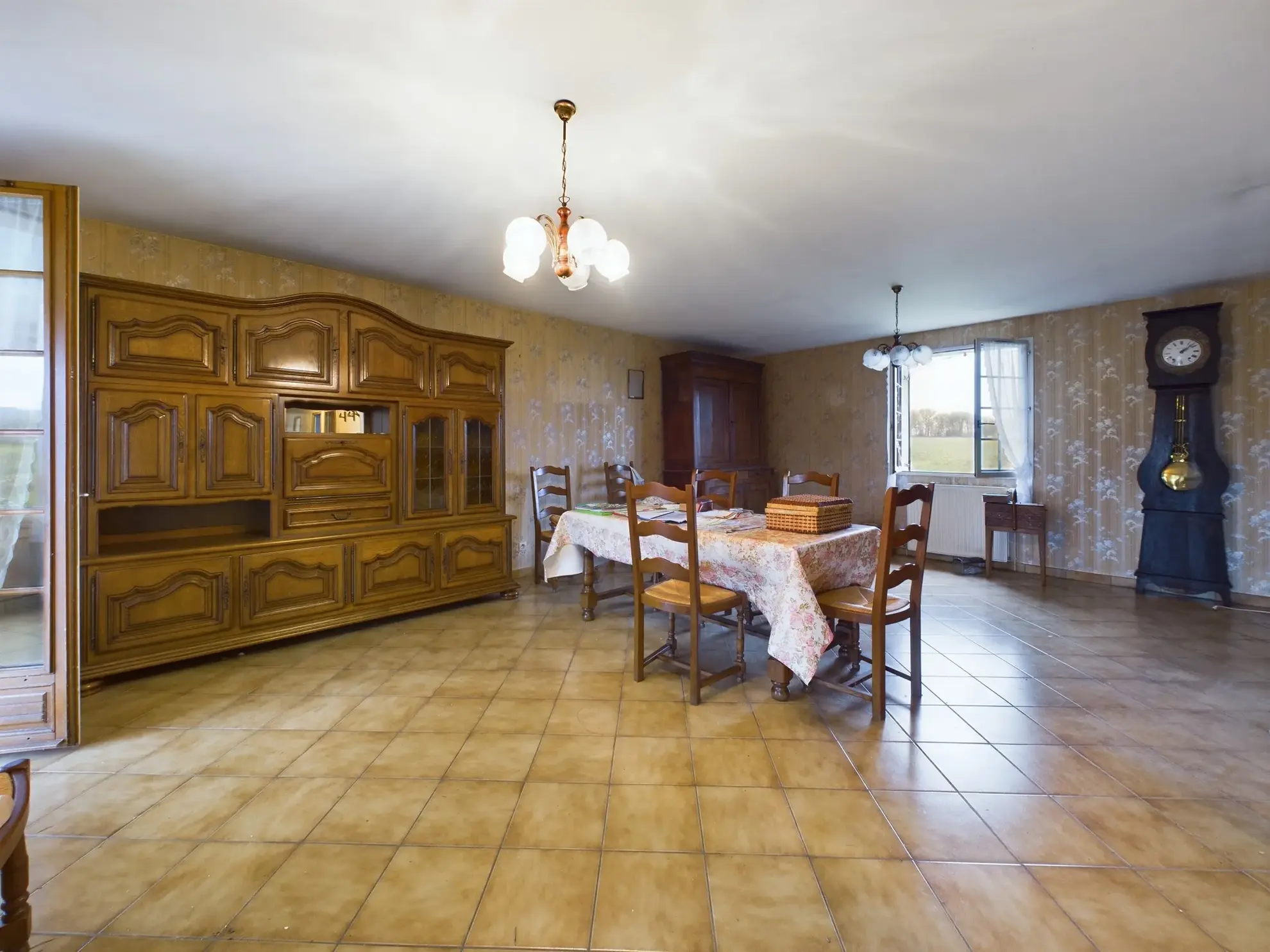 Belle maison de 127,7 m² avec terrain spacieux à Tintury 