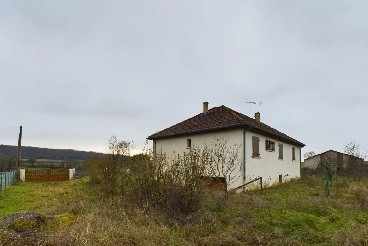 Belle maison de 127,7 m² avec terrain spacieux à Tintury 