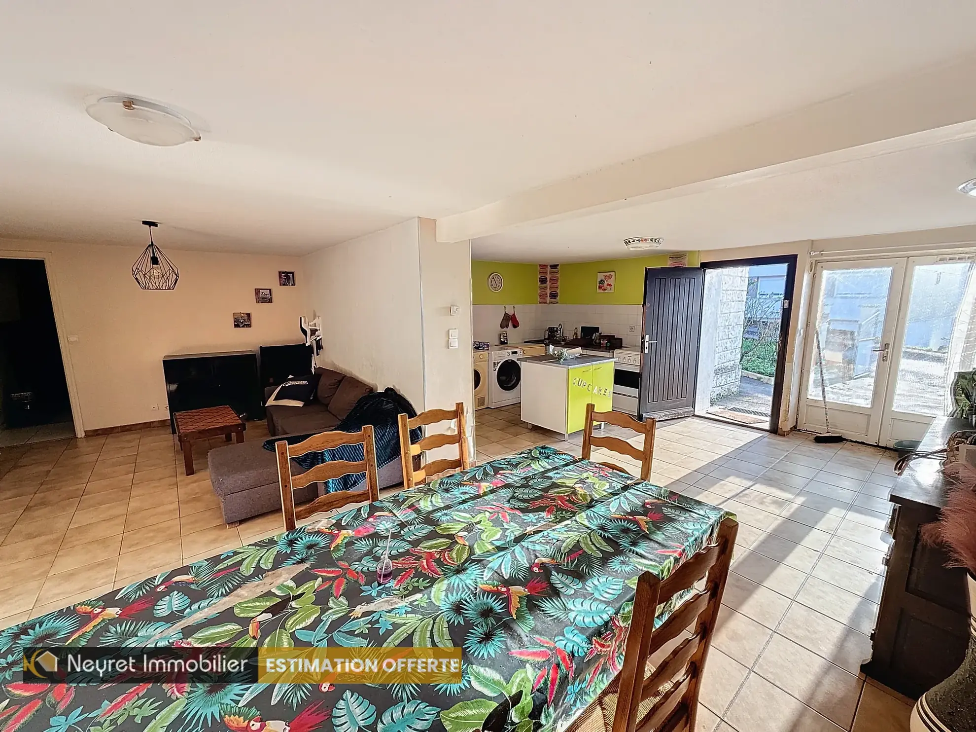 Maison de 152 m2 avec deux appartements à Rive de Gier – Grand Pont 