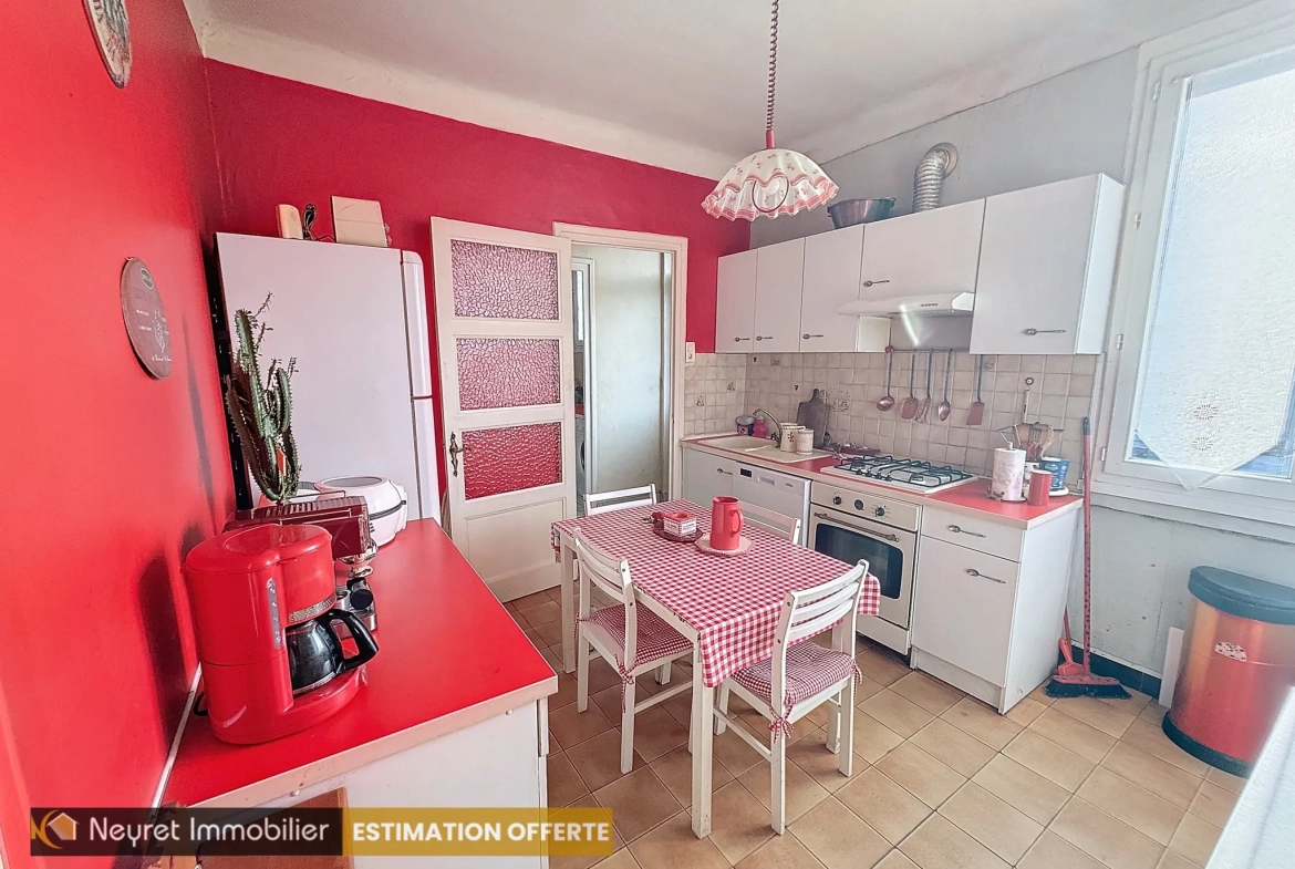 Maison de 152 m2 avec deux appartements à Rive de Gier – Grand Pont 