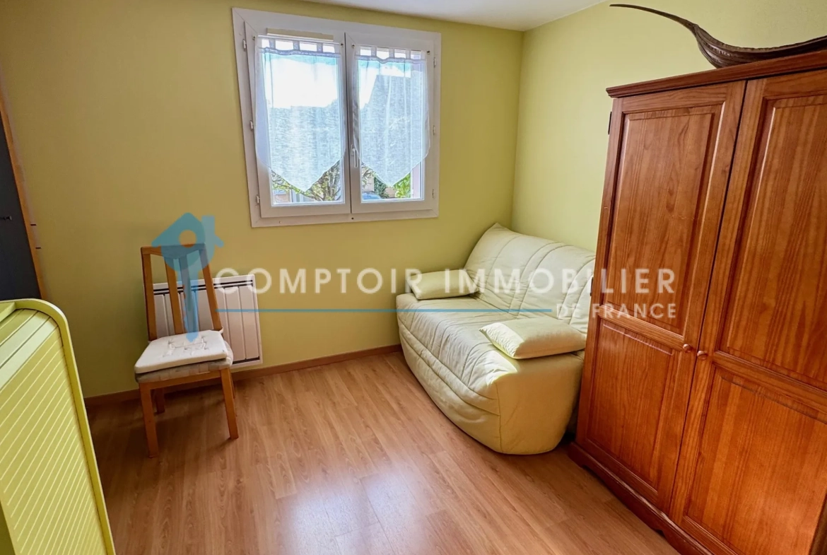 À vendre pavillon de 89 m² à Villabé, proche RER et écoles, jardin paysagé 