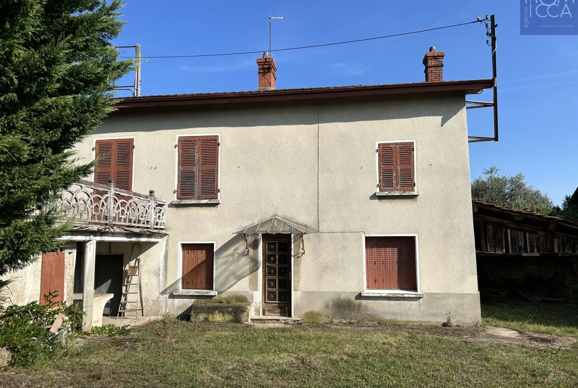 Maison à rénover de 155 m² avec terrain de 361 m² à Ternay – Potentiel élevé 