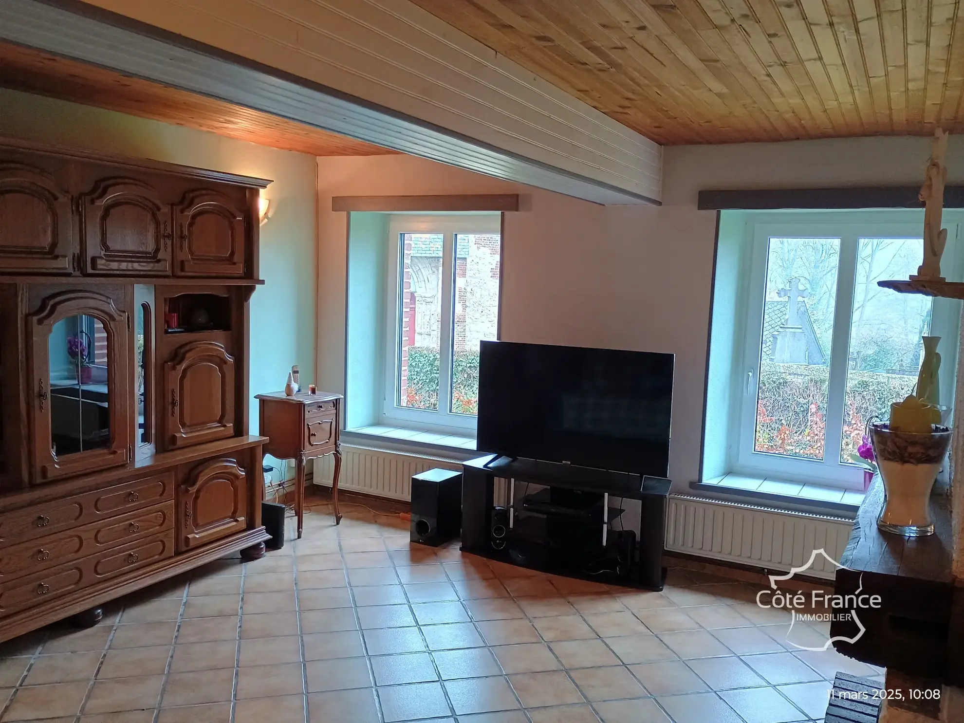 Maison individuelle avec terrain arboré et dépendances à Marfontaine, Aisne 