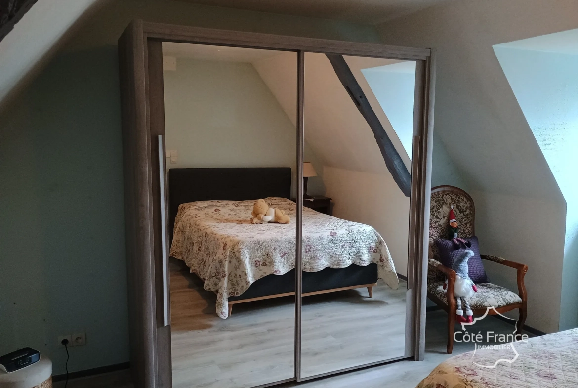 Maison individuelle avec terrain arboré et dépendances à Marfontaine, Aisne 