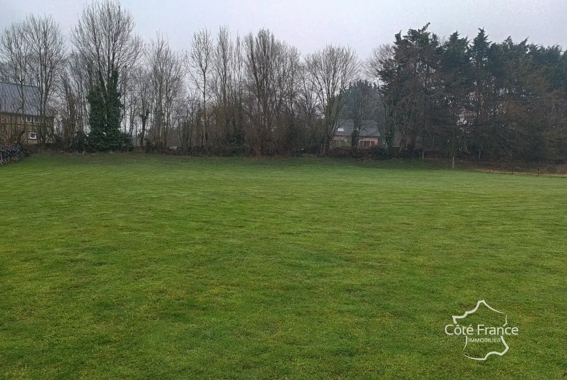 Maison individuelle avec terrain arboré et dépendances à Marfontaine, Aisne 