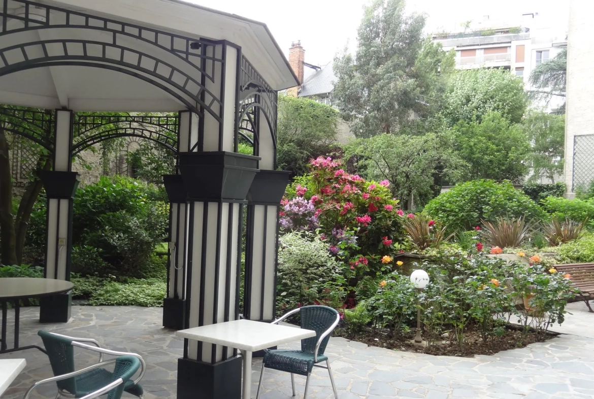 Appartement 2 pièces de 48 m² à Boulogne-Billancourt avec services haut de gamme 