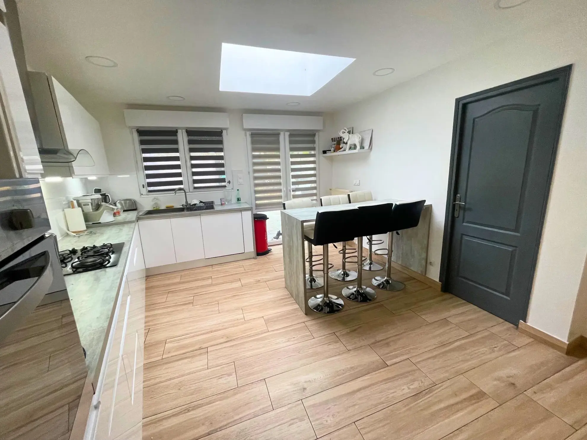 Maison 5 pièces à Roubaix avec jardin, garage et terrasse – secteur recherché 