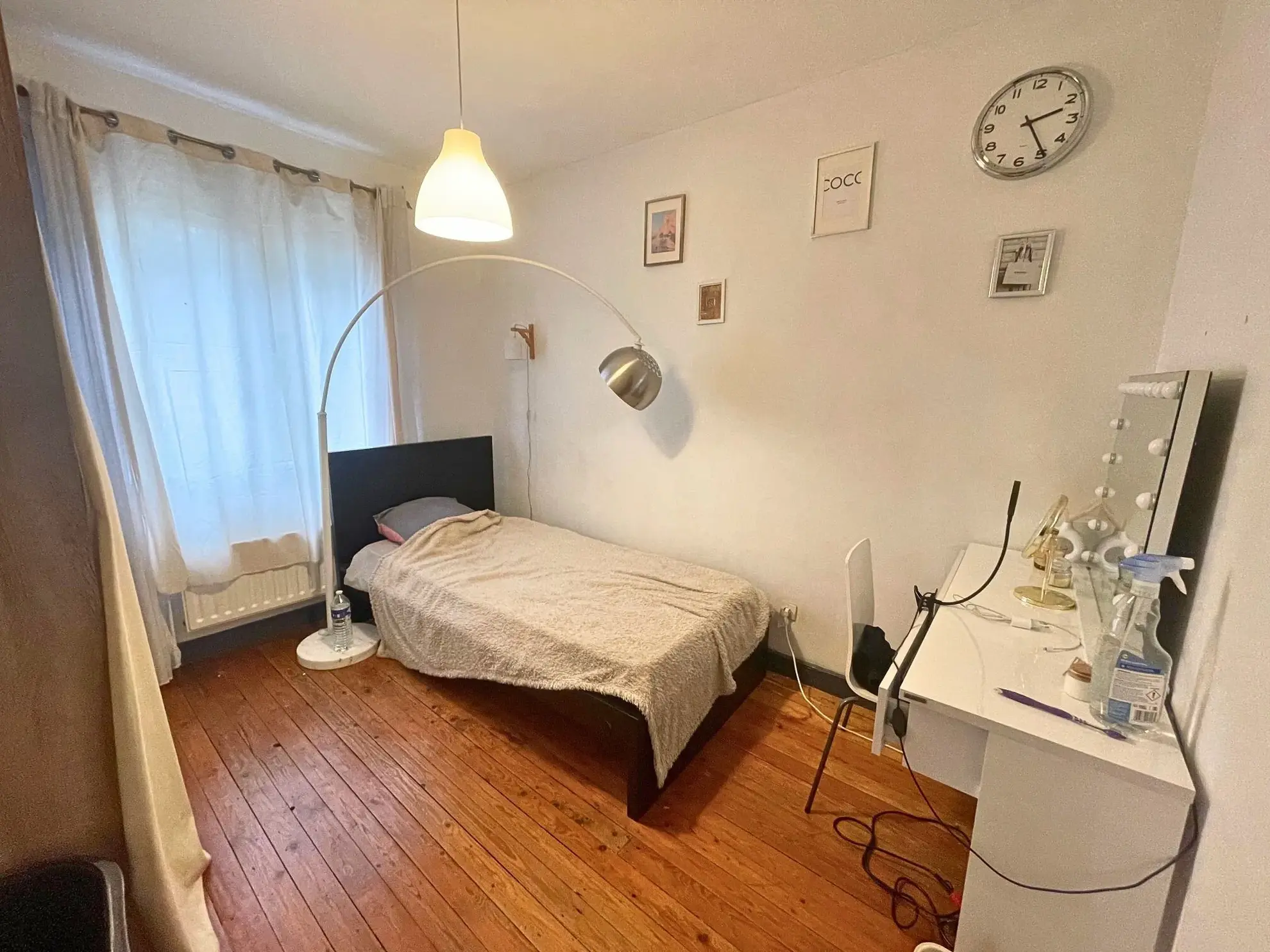 Maison 5 pièces à Roubaix avec jardin, garage et terrasse – secteur recherché 